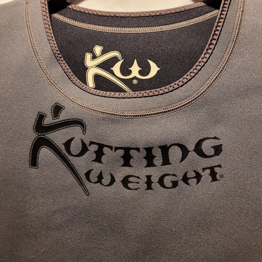 Kutting Weight Top and Bottoms Size Med Weight Loss